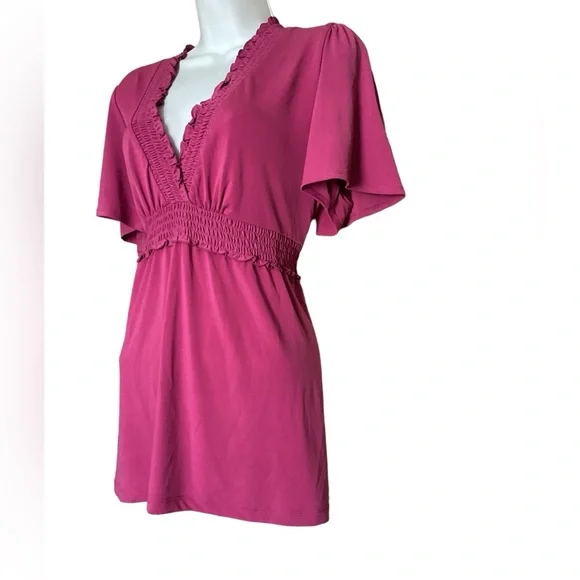 One Black ❣️ BCBG Paris Tops Lg - Picture 7 of 16